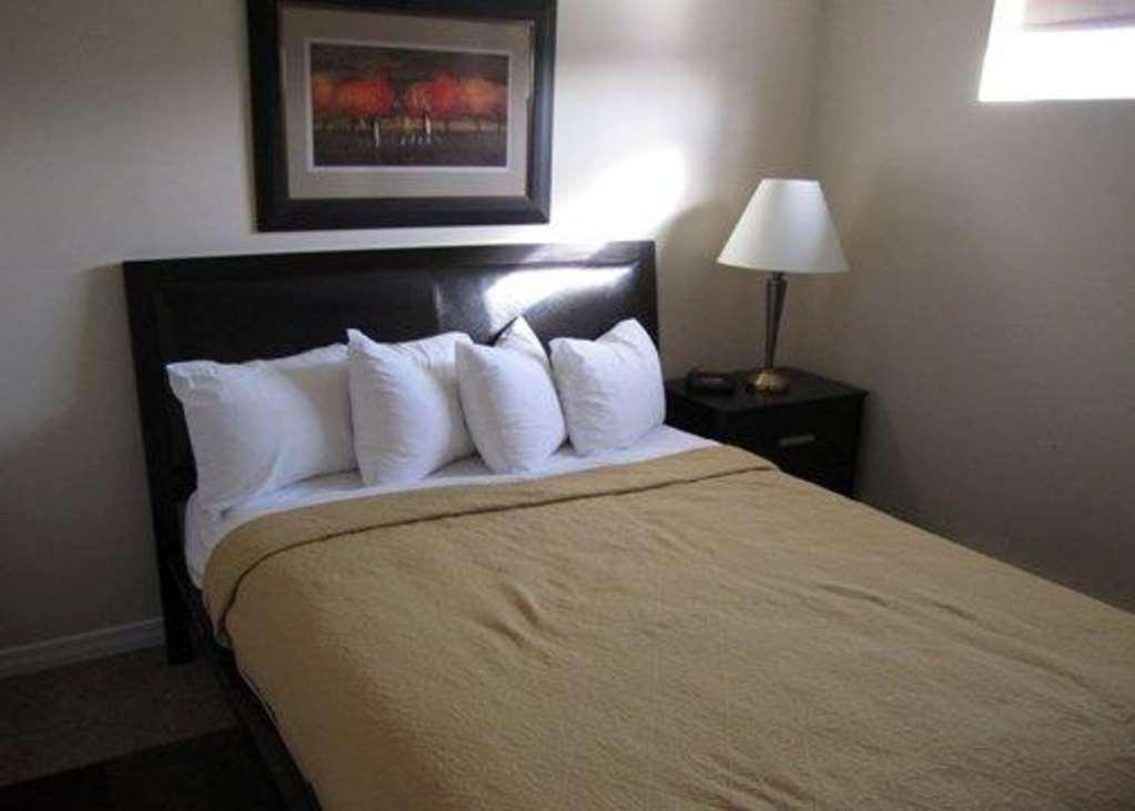 New Liskeard Quality Inn חדר תמונה